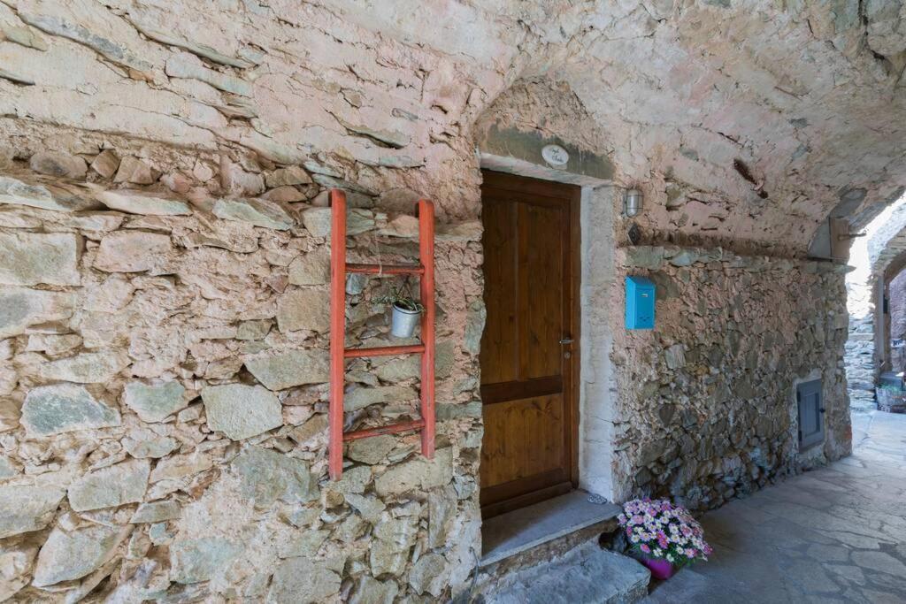 La Casa Di Sandra A Noli Villa Екстериор снимка